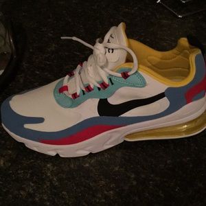 Nike Air Max 270 React